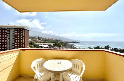 Puerto de la Cruz Apartment | Apartamento con piscina, Wifi gratuito en recepción y acceso directo en Playa Jardin in Puerto de la Cruz