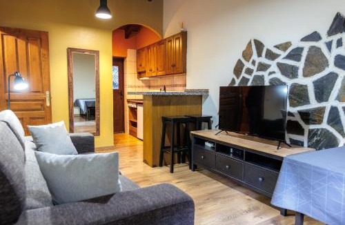 Ponga Apartment | Apartamento con jacuzzi a orillas del Río Sella