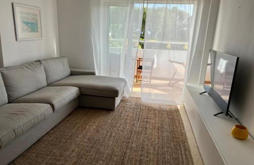 Sant Tomas Apartment | Apartamento con piscina y delante de la playa