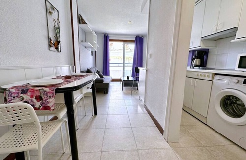 Isla Apartment | Apartamento con piscina junto a la playa - La Aren