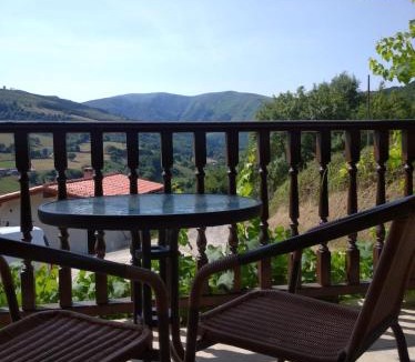 Rozas Apartment | Apartamento con terraza en el Valle de Soba