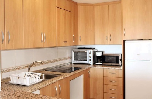 Dehesa de Campoamor Apartment | Apartamento con vistas, piscina, tenis y cine