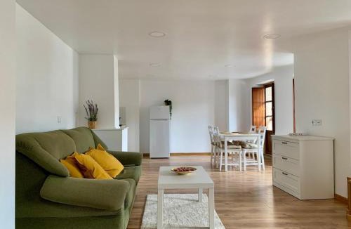 Betanzos Old Town Apartment | Apartamento con vistas al río