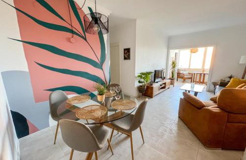 Guadalmar Apartment | Apartamento con vistas al mar a 1 min de la playa
