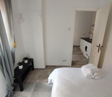Poligono Alameda Apartment | apartamento coris center