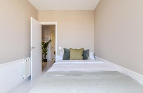 Las Acacias Apartment | Apartamento Embajadores XIII