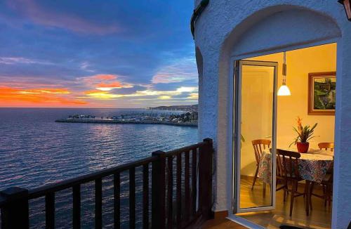 Sitges Apartment | Apartamento en acantilado con wifi y aire acondicionado