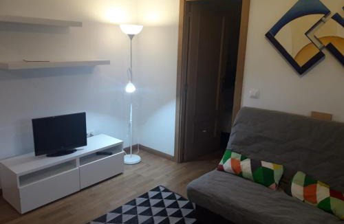 Val De San Vicente Apartment | APARTAMENTO EN URBANIZACION con PISCINA CENTRO DE UNQUERA-VAL DE SAN VICENTE IDEAL PAREJAS