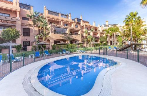 Atalaya-Isdabe Apartment | Apartamento entre Estepona-marbella