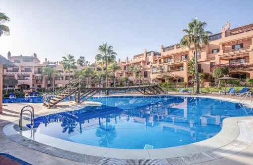 Atalaya-Isdabe Apartment | Apartamento entre Estepona-marbella