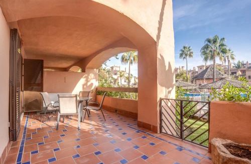 Atalaya-Isdabe Apartment | Apartamento entre Estepona-marbella