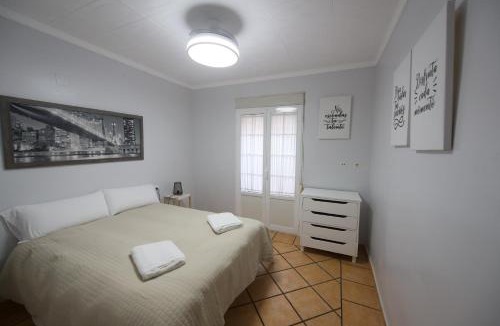 Cazalla De La Sierra House | Apartamento turísticos ilusiones 1