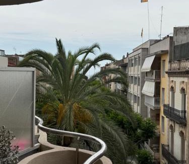 Sant Feliu de Guixols Hotel | Apartamentos en la rambla