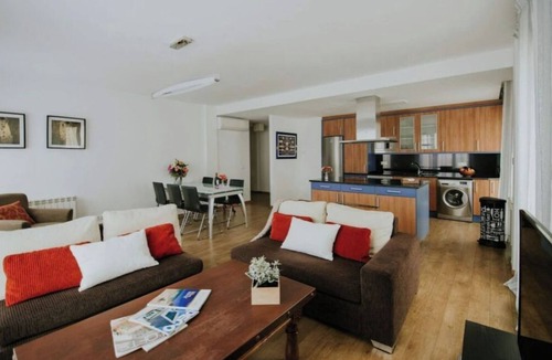 Haro Apartment | Apartamento J 5 Personas