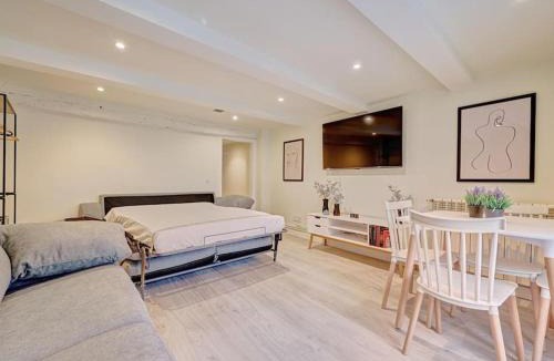 Logrono Historic Centre Apartment | Apartamento "La Bodega" by Clabao