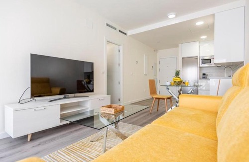 Cruz de Humilladero House | Apartamento La Estación Málaga by Ruralidays