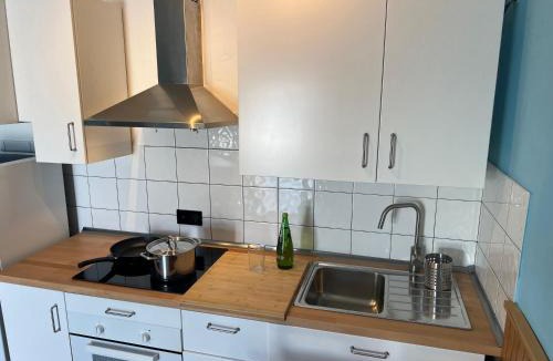 Los Lagos Apartment | Apartamento Los Lagos Renovated New Kitchen & More