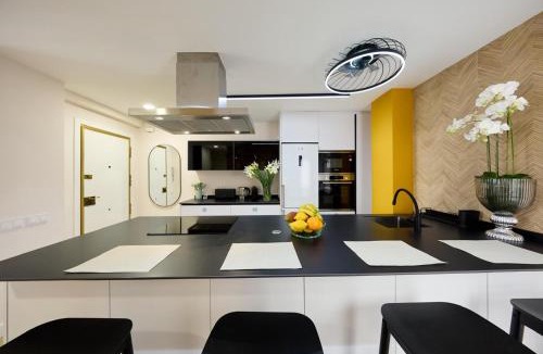 Diputacion de Cartagena Casco Apartment | Apartamento moderno para 5 con Parking y balcón en Cartagena centro