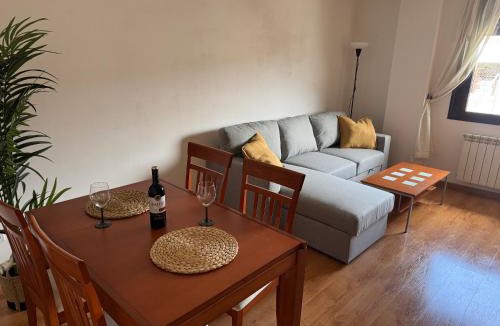 Toro Apartment | Apartamento nuevo con garaje