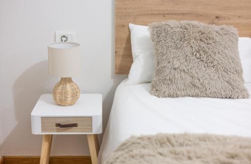 Lugo Apartment | Apartamento Ronda Muralla