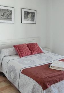 Valdepenas Apartment | Apartamento Vino Tinto