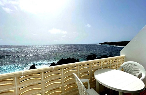 Tamaduste Apartment | Apartamento with unforgettable views of the sea