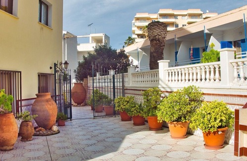 Peguera House | Apartamentos Bon Aire - 13