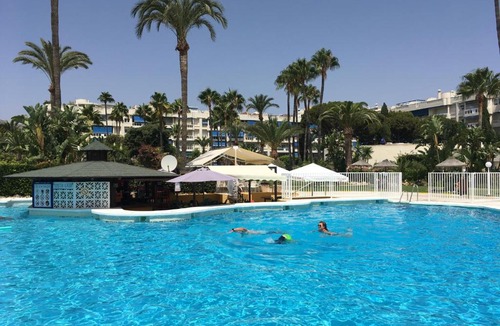 Torremolinos Apartment | Apartamentos Costa Lago Playamar