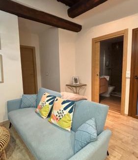 Cabezuela del Valle Apartment | Apartamentos en el Valle del Jerte Flores para Angela