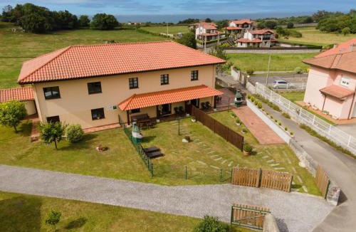 Naves Apartment | Apartamentos el Acebo