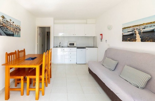 Cala en Blanes Apartment | Apartamentos Ses Anneres