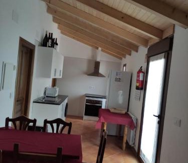 Montemayor de Pililla Apartment | Apartamentos Turísticos los Abuelos