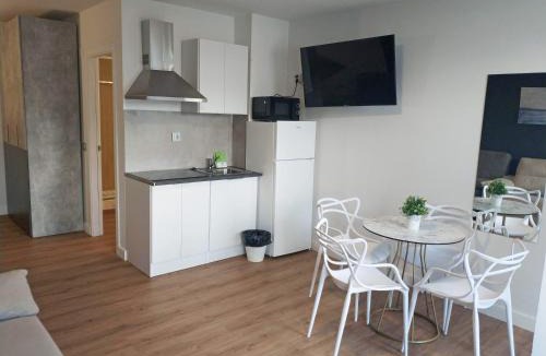 Maliano Apartment | Apartamentos Hi Apartaments Santander 3000