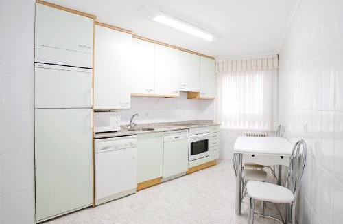 Logrono Apartment | Apartamentos La Aurora by Clabao