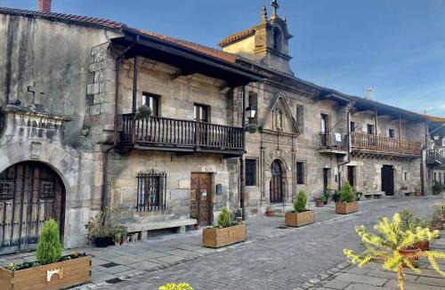 Cartes Apartment | Apartamentos La Guera