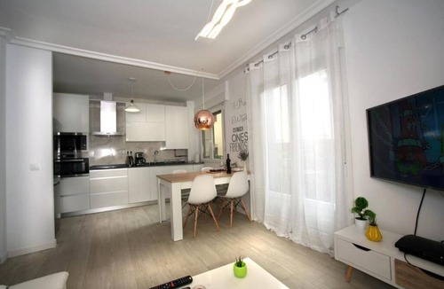Haro Apartment | Apartamentos La Herradura Plaza
