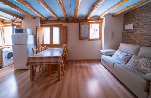 Montalban Apartment | Apartamentos la Rambla Callizo