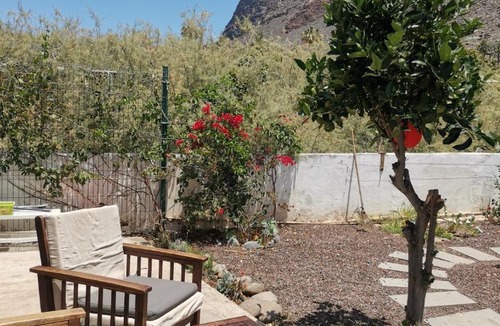 Playa de la Calera Apartment | Apartamentos Los Medanos