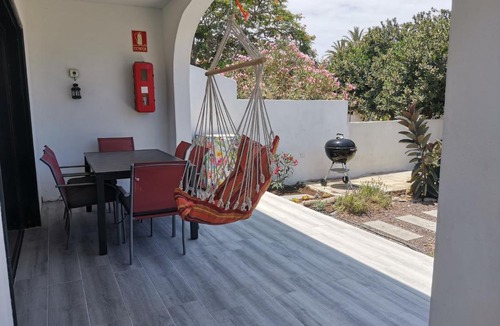 Playa de la Calera Apartment | Apartamentos Los Medanos