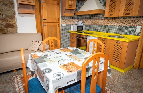 Serantes Apartment | Apartamentos Navalin