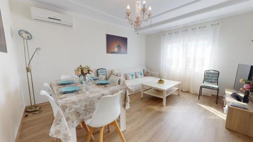 Consuegra Apartment | Apartamentos Oncemolinos con desayuno