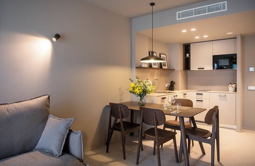 Banyoles Apartment | APARTAMENTS LA CARPA