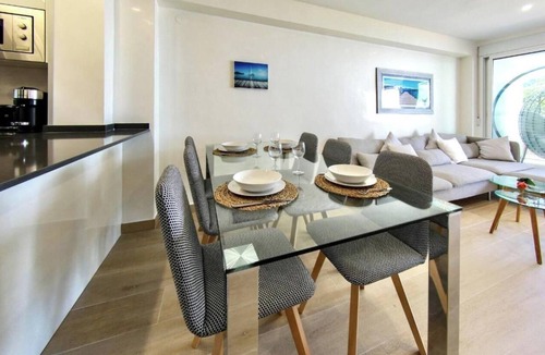La Pineda Apartment | APARTBEACH BELL RACO BEACH FRONT