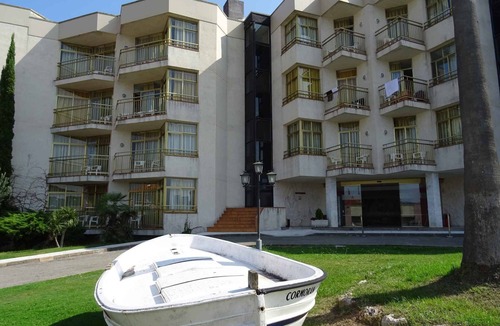 Lloret de Mar Condo | Apartement with pool and air conditioning