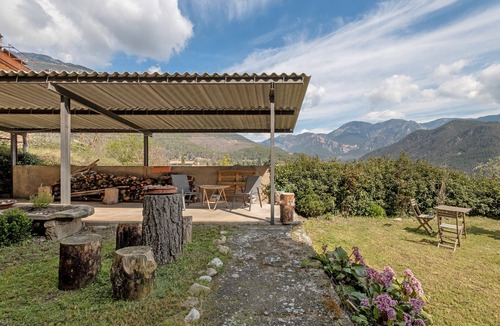 Sant Llorenc de Morunys Apartment | Apartment 'La Canal' with Mountain View, Private Terrace and Wi-Fi