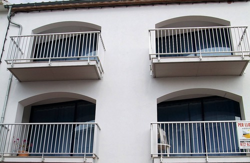 Calella de Palafrugell Apartment | Apartment near the beach very well equipped and central ideal for families Brava