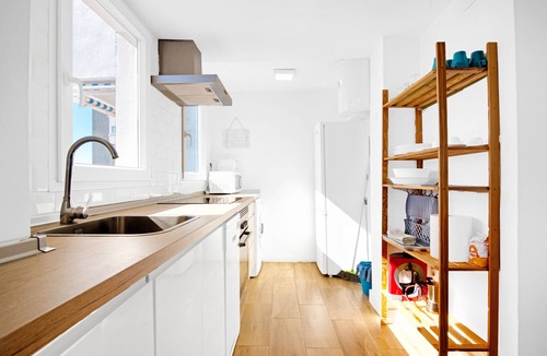 Puig Apartment | Apartment 'Playa Puig' with Shared Pool, Wi-Fi and Air Conditioning