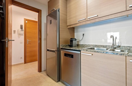Sant Feliu de Guixols Apartment | Apartment with terrace & pool 5min beach
