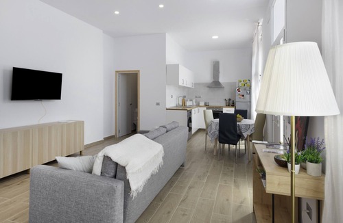 Santa Cruz de la Palma Apartment | Apartment 'La Casita De Maki' with Wi-Fi