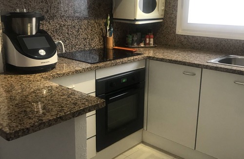 Llanca Apartment | Apartment 150 m beach with garden and garage